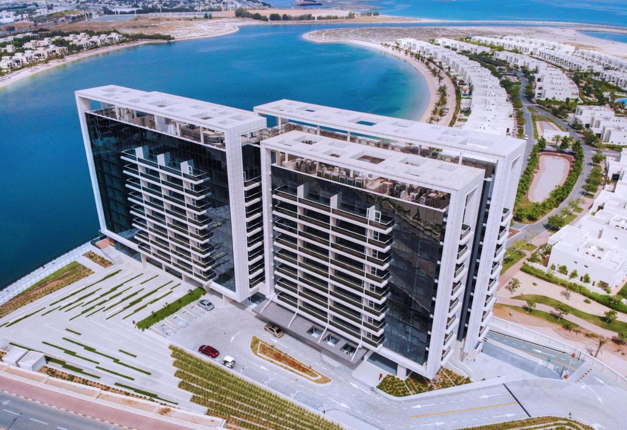 Live In The Middle Of Lagoons And Sea Ras al-Khaimah Bagian luar foto